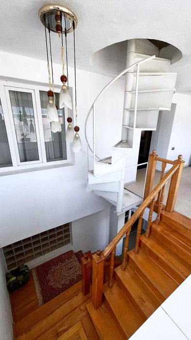 Vila individuala 464 mp construiti