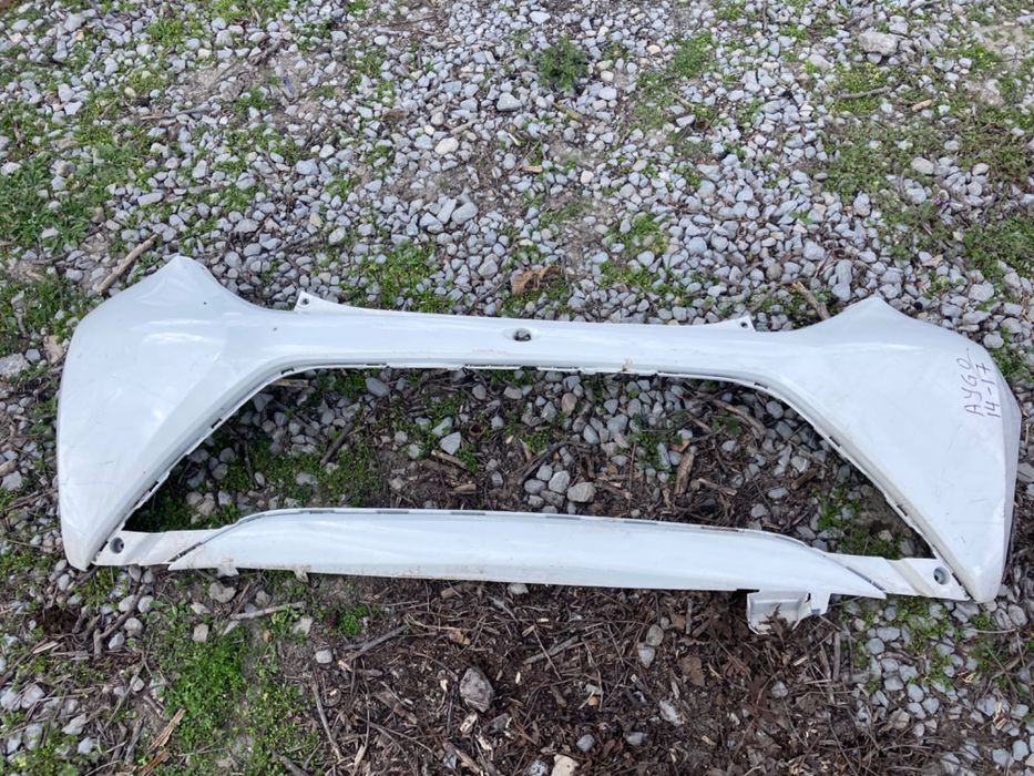 Фарове и задна броня за Toyota Aygo 14-18