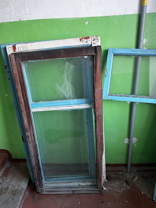 Отдам рамы старые с 4х этажей