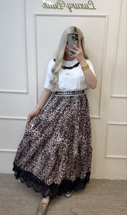 Compleu cu fusta lunga