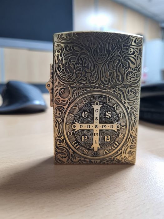 зажигалка Constantine