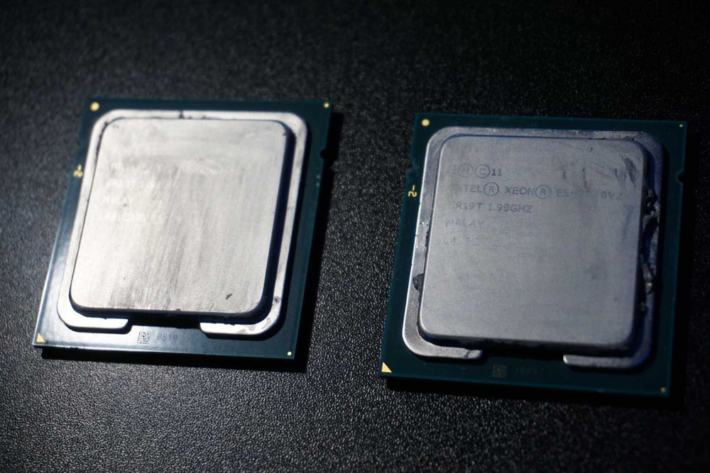 Intel XEON E5-2440 V2