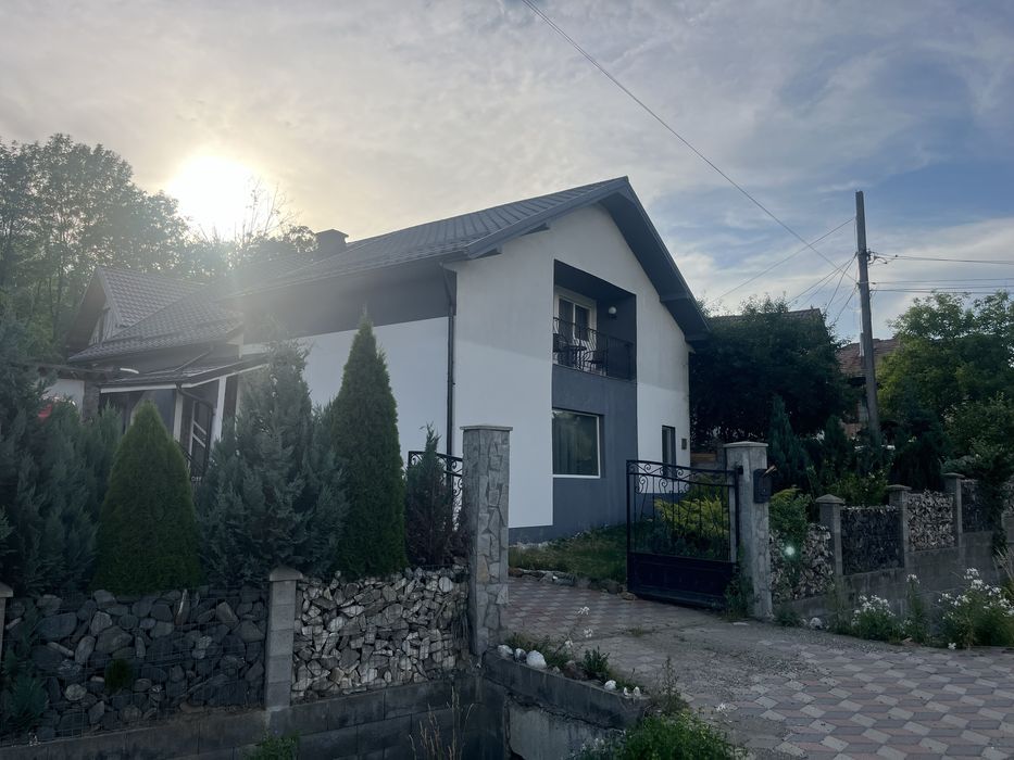 Casa de vanzare in Livezile