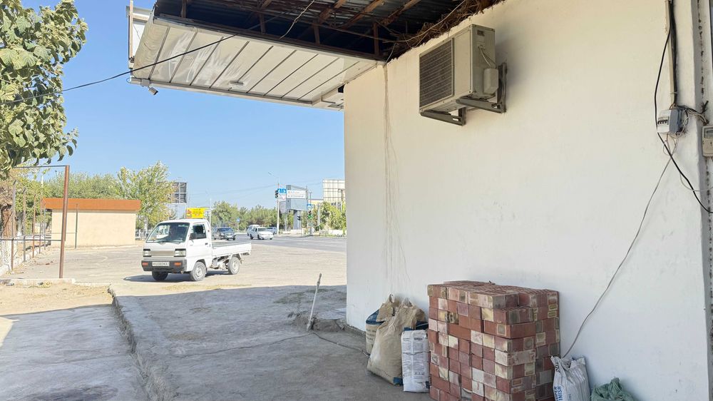 Навоийда астановка дукон сотилади