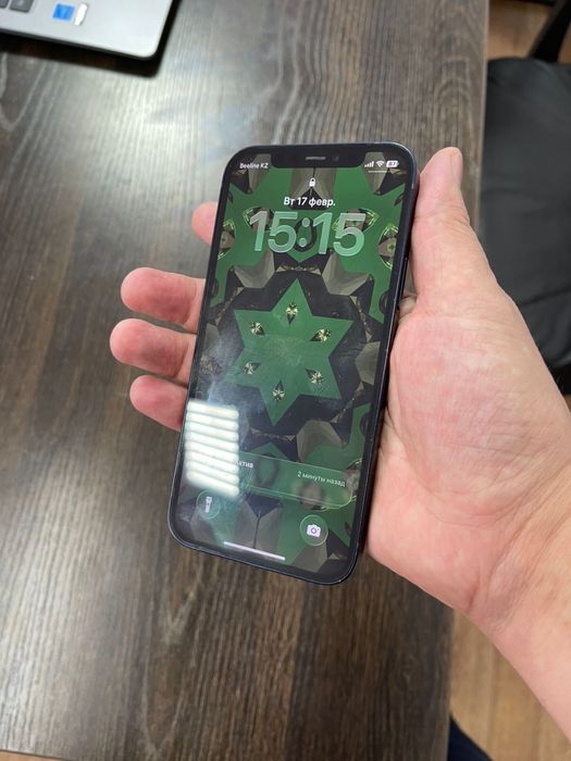 Продам айфон 12 64 гб