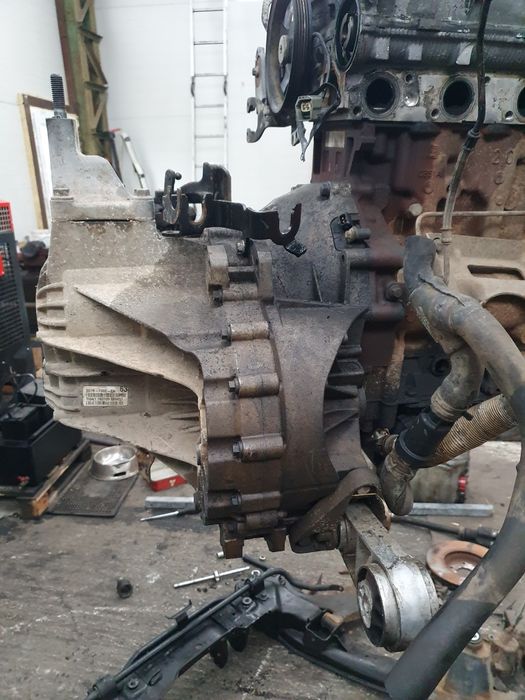 cutie viteze ford mondeo mk3 an2005 motor 2.0tdci cod 5S7R7002CA