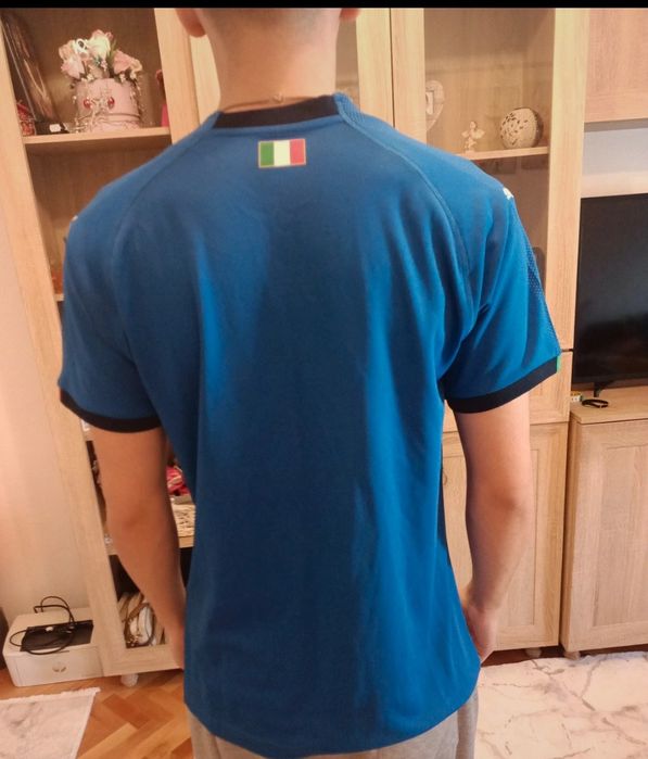 Tricou Puma pentru iubitorii de football