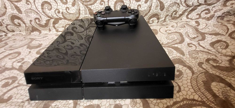 SONY PlayStation 4 Model CUH-116A HDD 500Gb fuctional 430 lei Fix Fix
