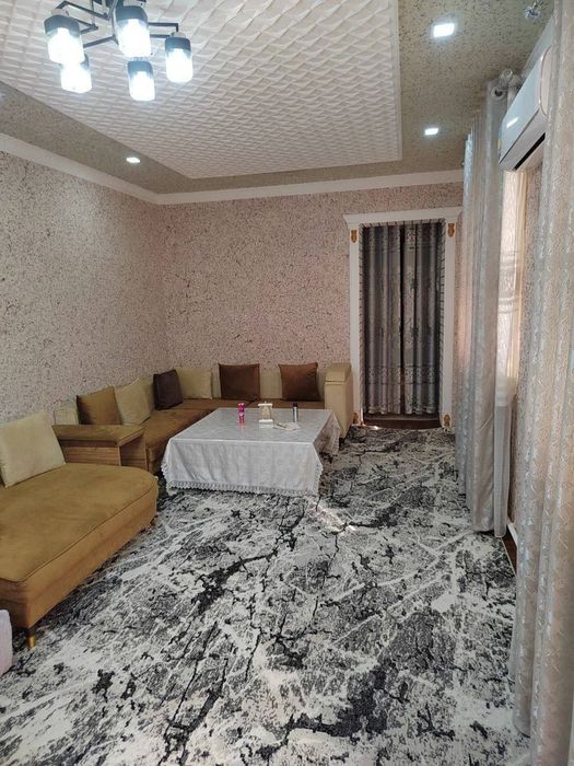 Ховли уй сотилади