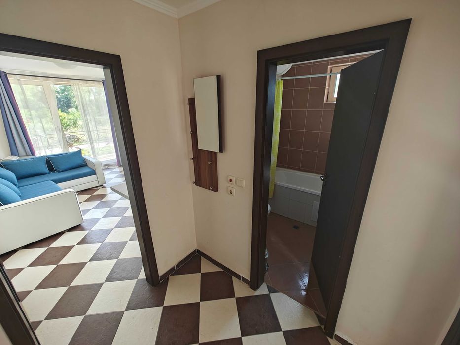 Продава се Двустаен апартамент в Созопол - 65 кв.м за 1485 €/кв.м - Снимка #1