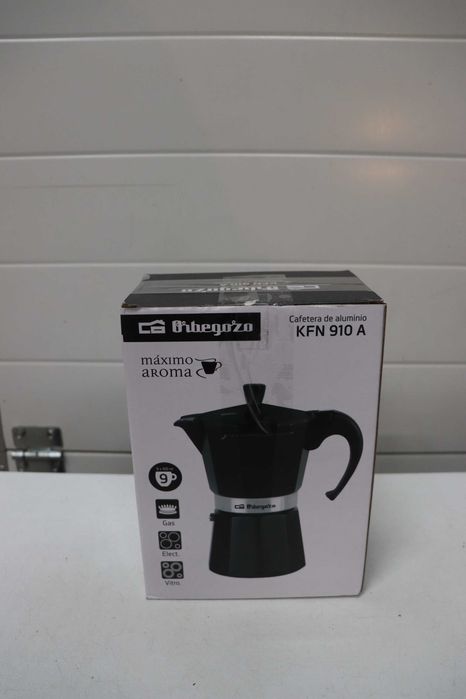 Orbegozo KFN 910 Италианска алуминиева кафемашина, капацитет 9 чаши