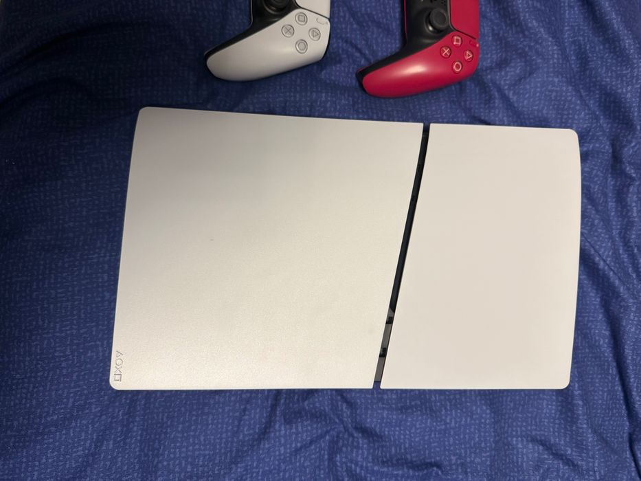 PS5 SLIM 1TB 2 manete