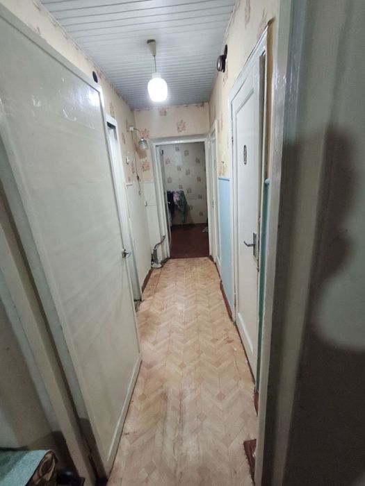 СРОЧНО !Продаётся 3-х комнатная квартира Чамбил 1/3