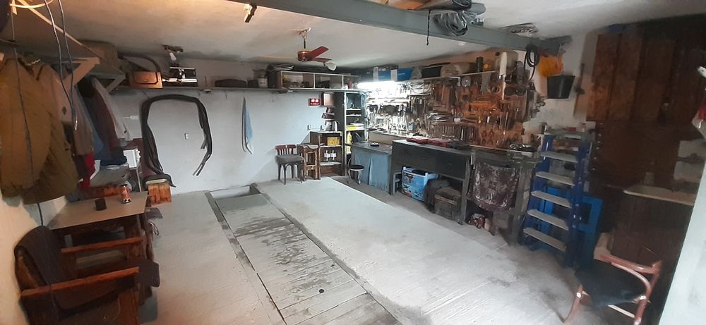 Гранит Гараж продаётся