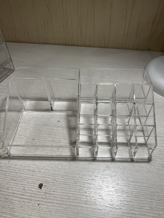 Футляр для косметики на стол