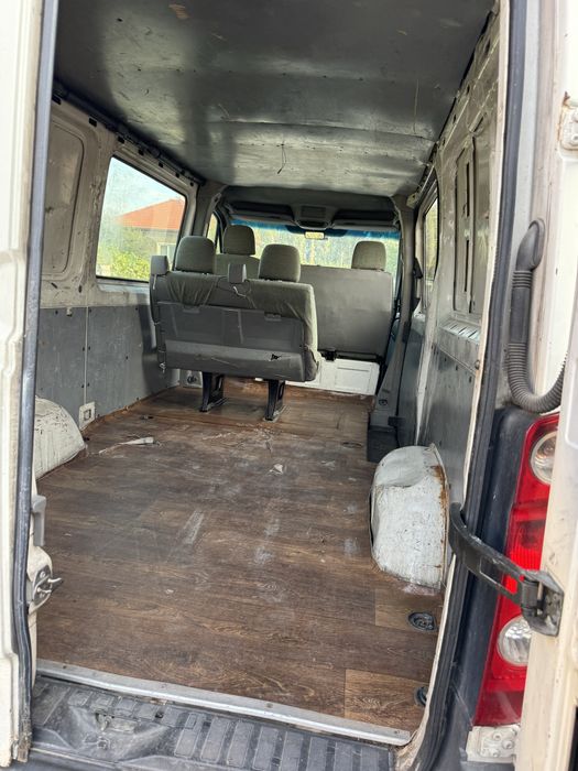 Продавам vw crafter на части