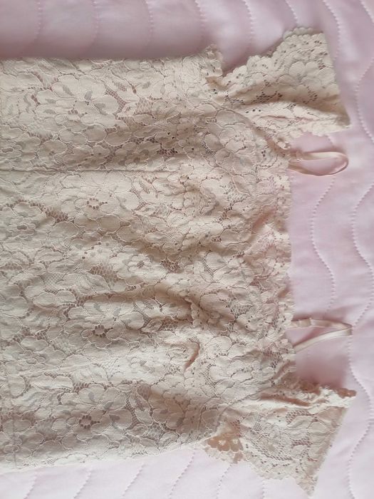 Дантелена рокля в нжно розово