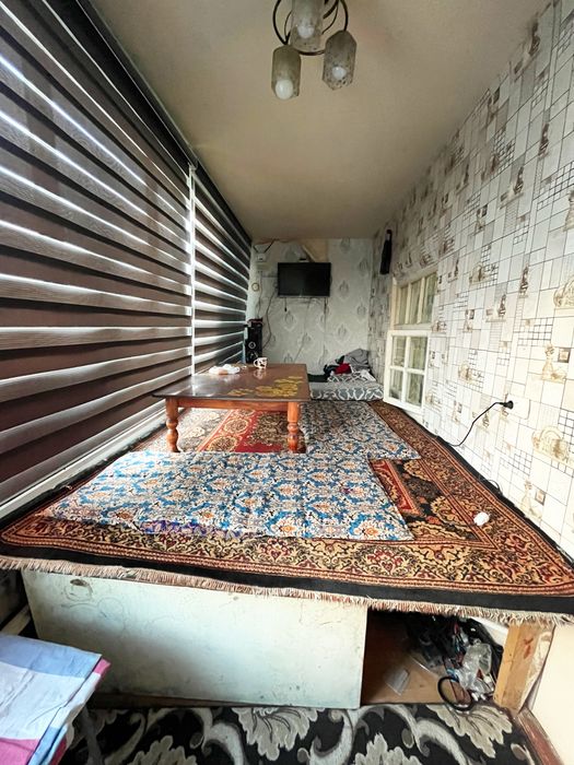 Уй сотилади 4/2/61кв гулистонда