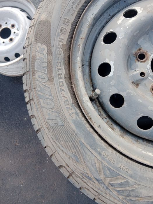 Продам шины с диском