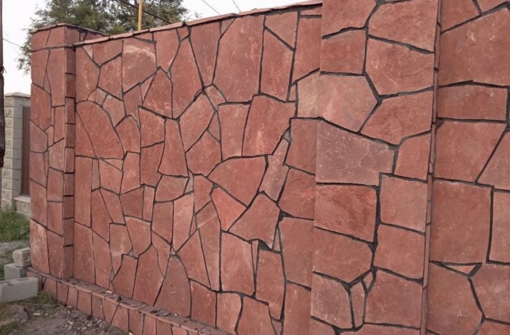 Камень Плитняк красный