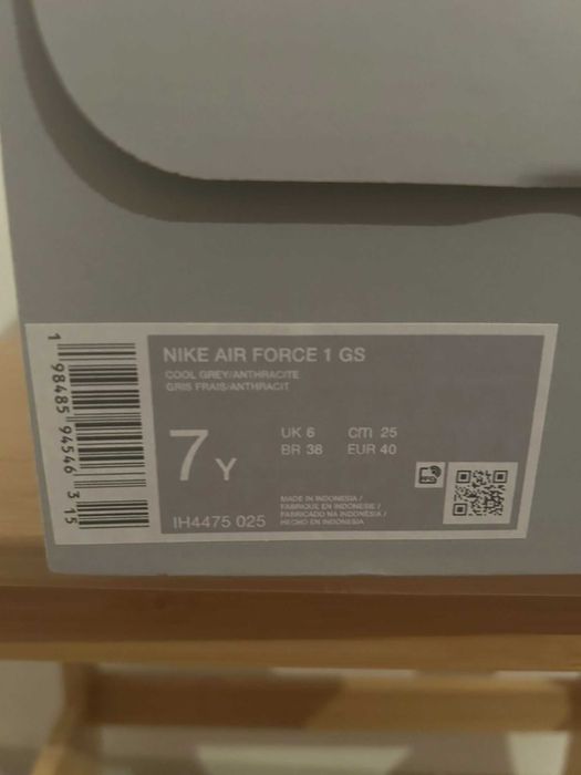 Nike Air Force 1 (GS) marimea 40 - gri antracit - originali - made in Indonesia
