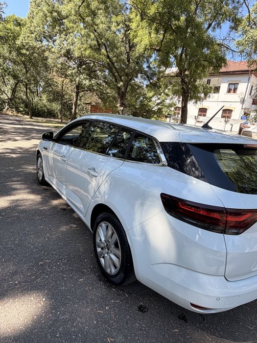 RENAULT Megane 2020 — imagine 4