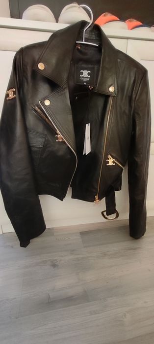 Стильно яке естествена кожа