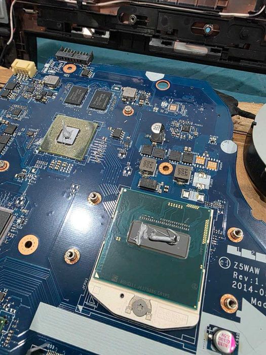 Laptop Acer Aspire E5 - i7 Quad Core | 12GB RAM | SSD Samsung | Mentenanță la zi