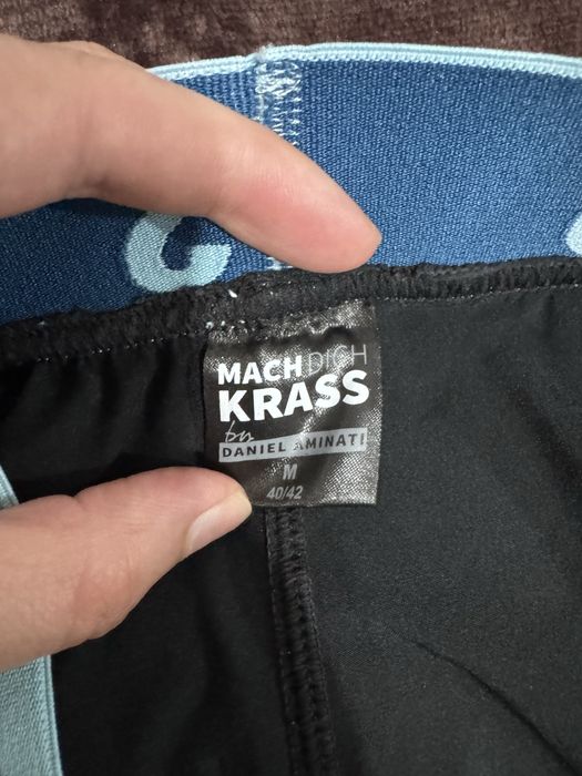 Vand pantaloni scurti fitness barbati