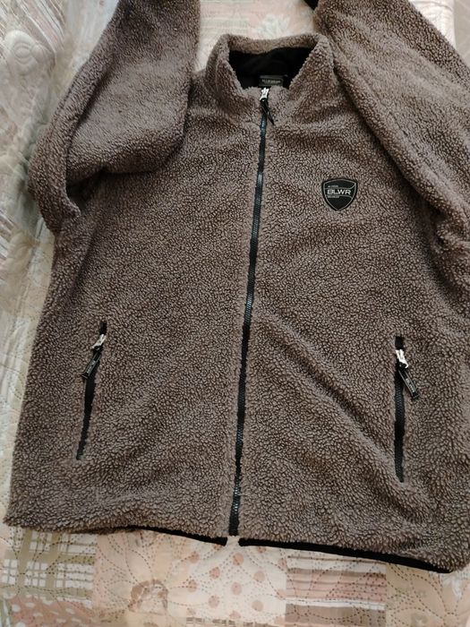 Мъжко суичър XL размер