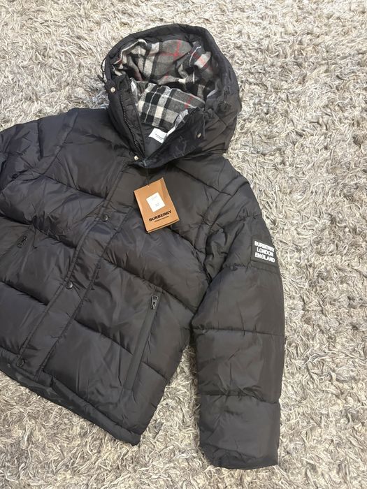 Geaca Burberry (S,M,L,XL)