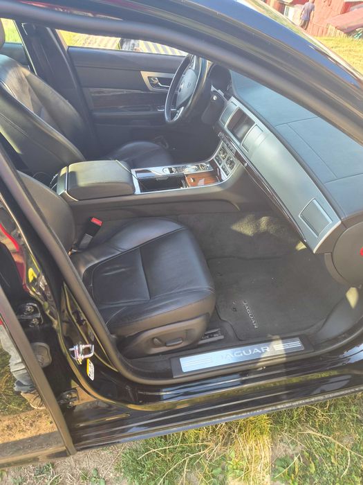 Jaguar XF,2.2D din 2015,automat 7500€,recent inmatriculata in RO