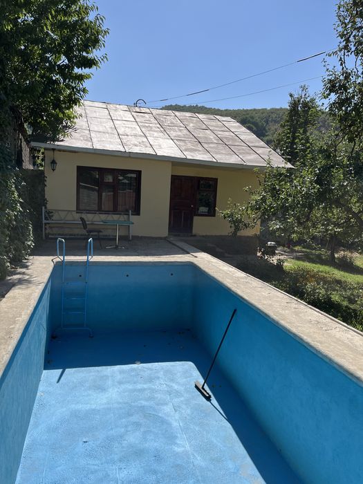 Дом Дача с бассейном в +Чимгане с участком 10,2 соток