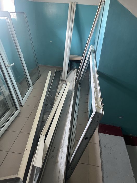 Дверь окно все есть