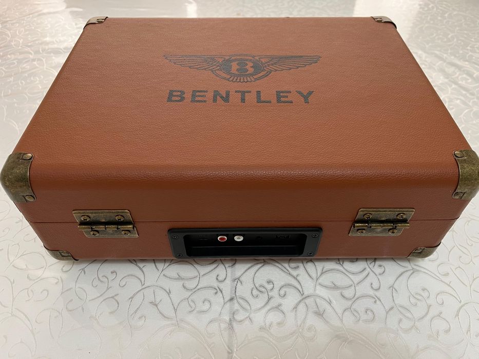 Продам новый проигрыватель Bentley!