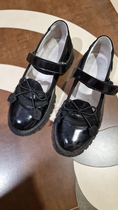 Черни ,стилни обувки