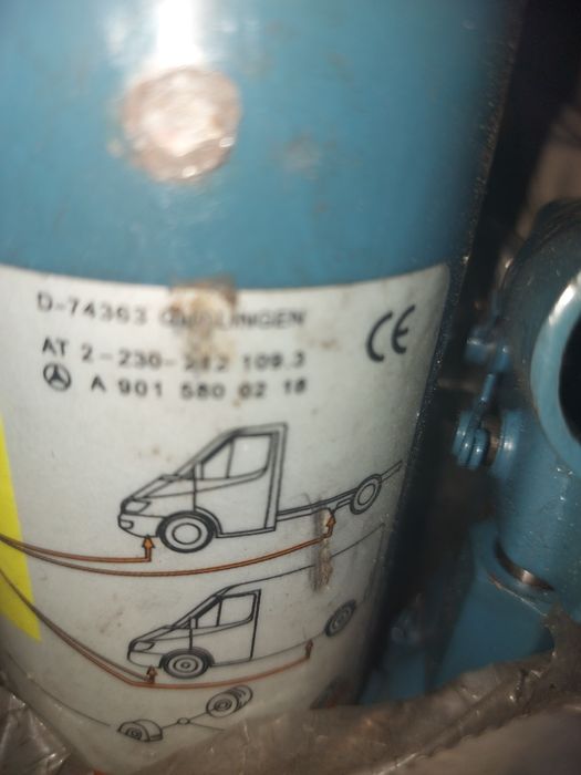 Хидравлични крикове неупотребявани от Mercedes sprinter