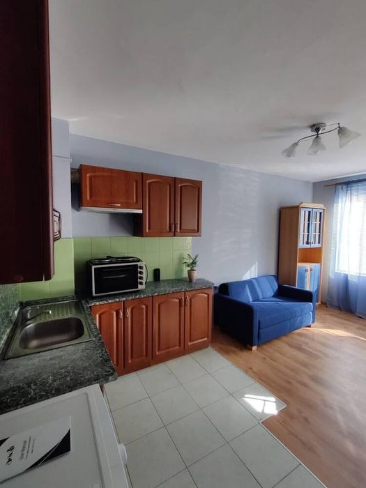 Дава се под наем Двустаен апартамент в Бургас, Меден рудник - зона В - 57 кв.м за 255 € - Снимка #1