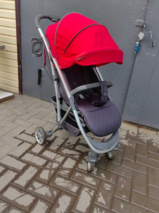 Продам  коляску Baby go