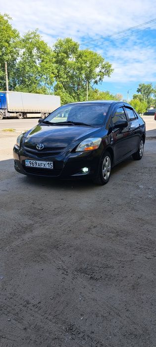 Тойота Ярис 2007г