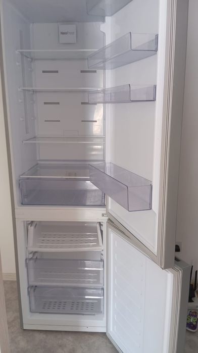 Продам холодильник Beko