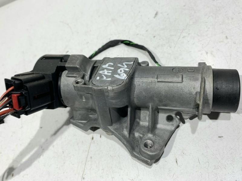 Contact pornire (fara cheie) Skoda Fabia 2 facelift 6R0905851D