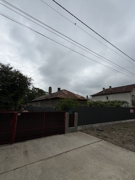 Casă cu teren la 50 km de București | Uliești – Dâmbovița