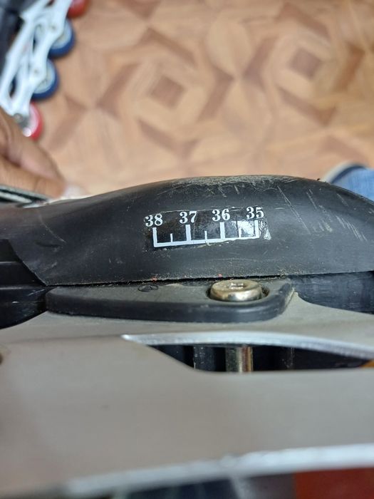 Роликовые коньки