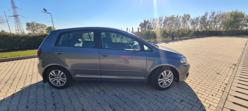 VOLKSWAGEN Golf 2010 — imagine 3