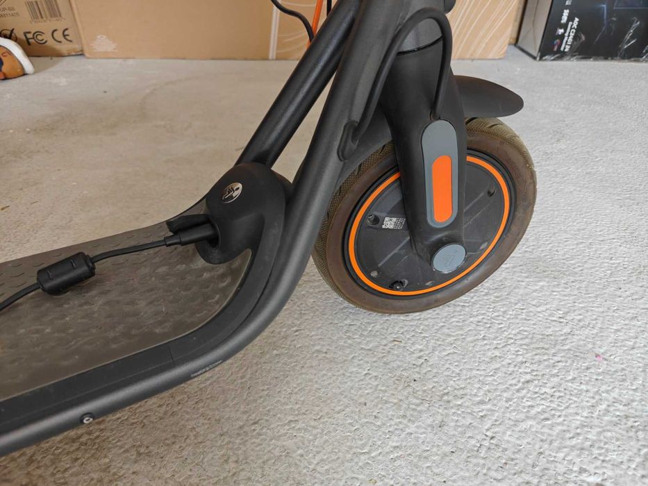 Segway Kickscooter F40l