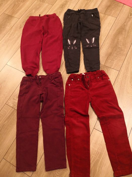Pantaloni fetite marime 116,