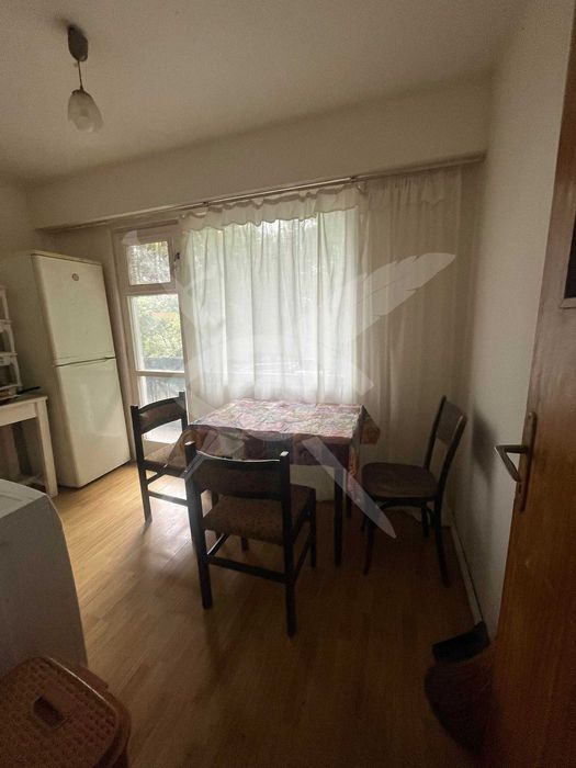 Дава се под наем Двустаен апартамент в Варна, Левски - 44 кв.м за 250 € - Снимка #1