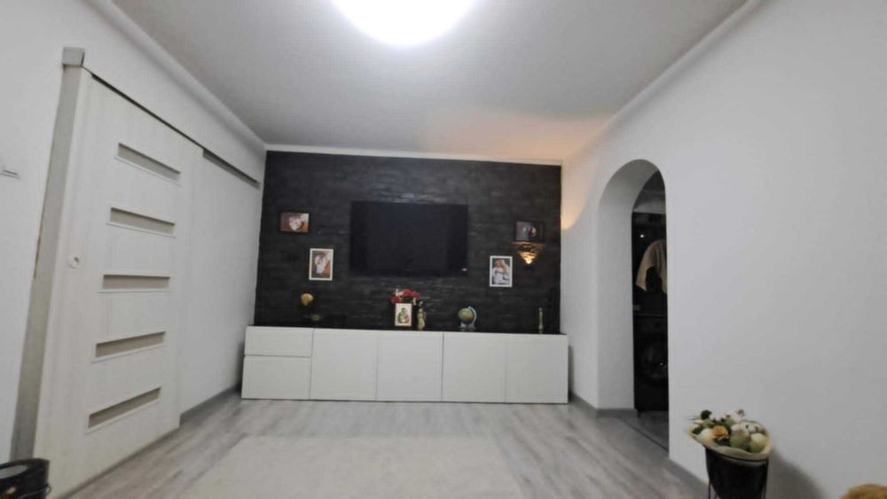 Apartament renovat, gata de mutat- DIRECT PROPRIETAR -fara agentii imobiliare