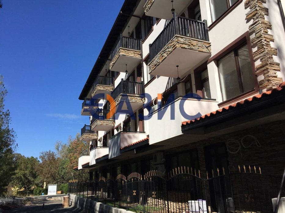 Продава се Едностаен апартамент в Приморско - 30 кв.м за 816 €/кв.м - Снимка #8